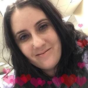 Meet your Posher, Shea